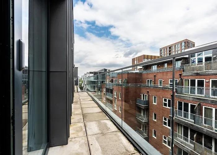 City Living Penthouse With Parking
